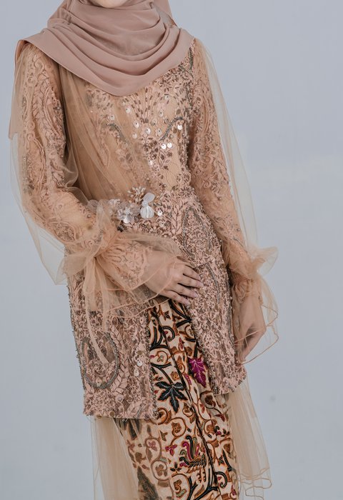 Kebaya Goldia