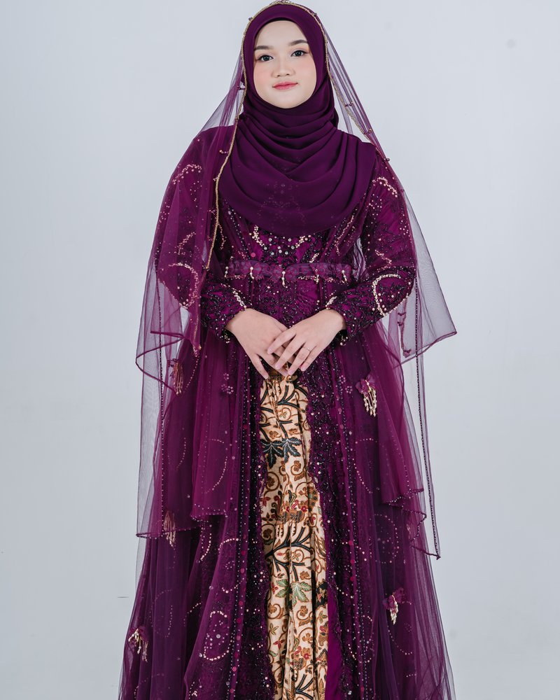 Kebaya Burdgundy