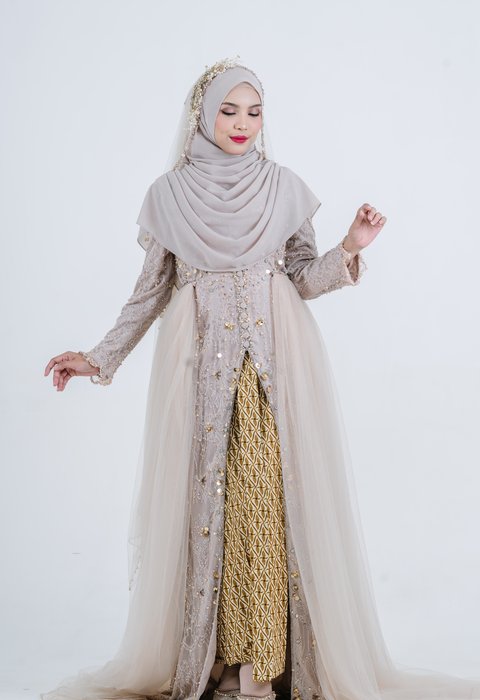 Kebaya Cream Gold