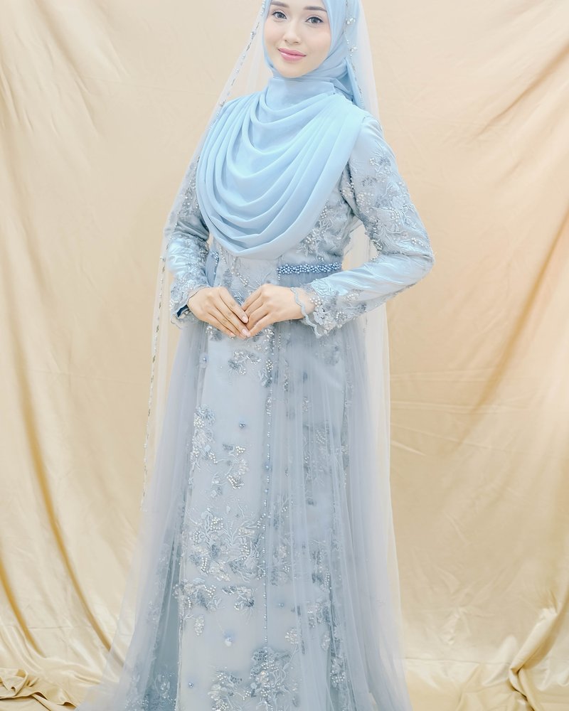 Dress Bruffle