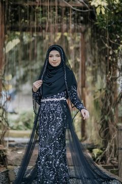 Dress Hitam Slim