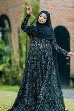 Dress Hitam A Line